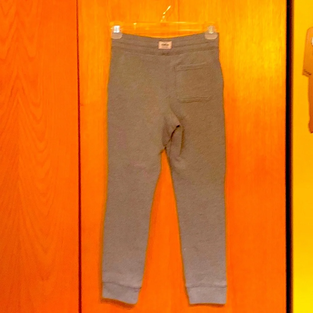 Oshkosh B’gosh size 8 boy’s athletic heather gray jogger Drawstring elastic VGUC